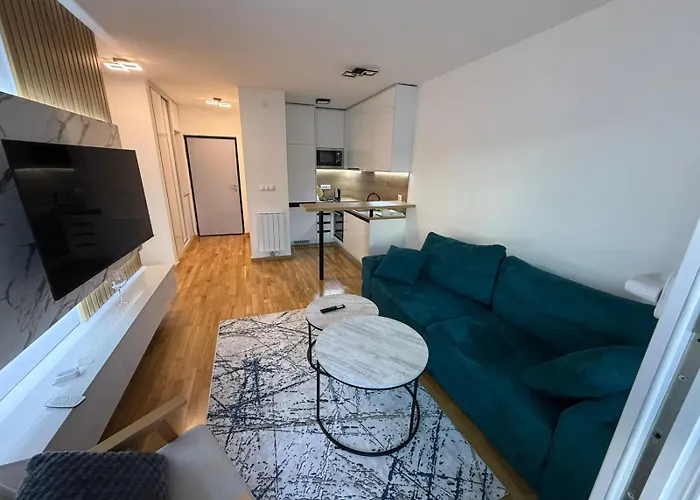 Marlene Sky דירה טוזלה